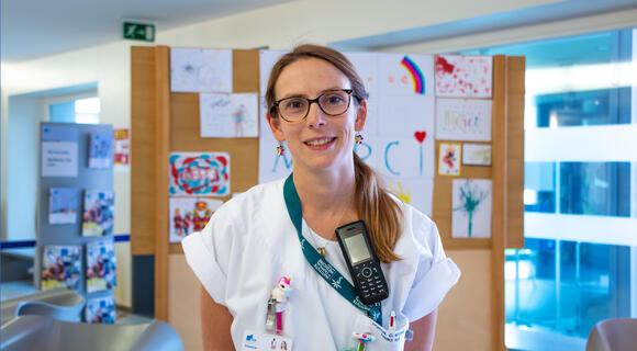 Florence Lacombe Scuderi, Pflegefachfrau im  Kindernotfall 