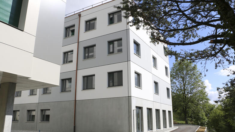 Le nouveau bâtiment du master en médecine vu de l'extérieur