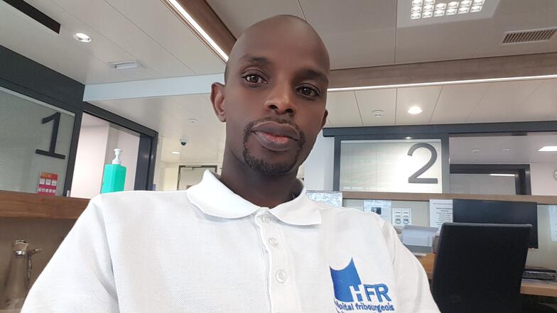 Oumar Diallo, collaborateur administratif aux urgences