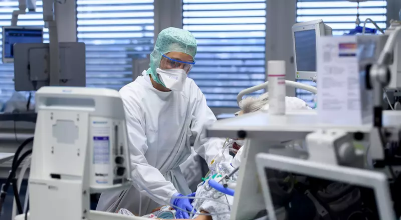 Au chevet des patients, les équipes médico-soignantes n’ont rien lâché durant la pandémie